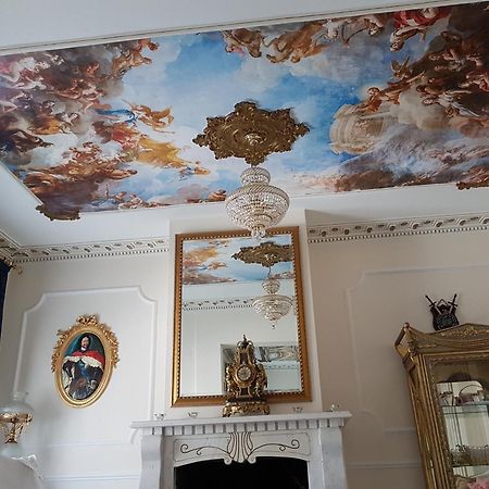 Royal House Lägenhet Nea Moudhania Exteriör bild