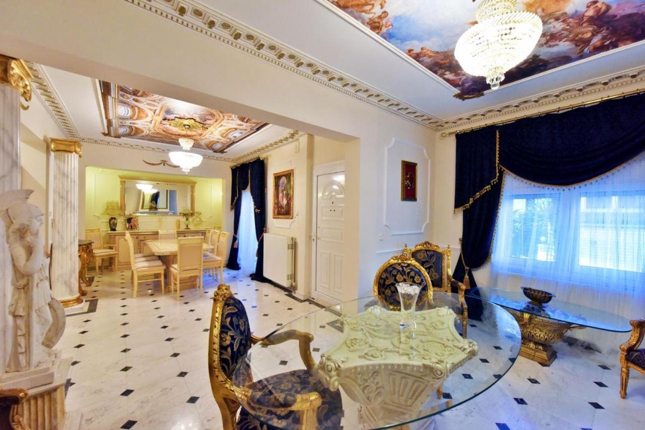 Royal House Lägenhet Nea Moudhania Exteriör bild